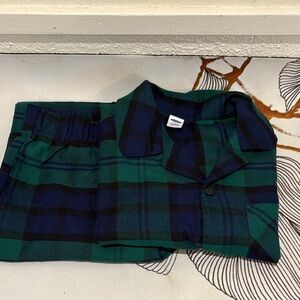 Old Navy Green & Navy Plaid Kids Pajama Set